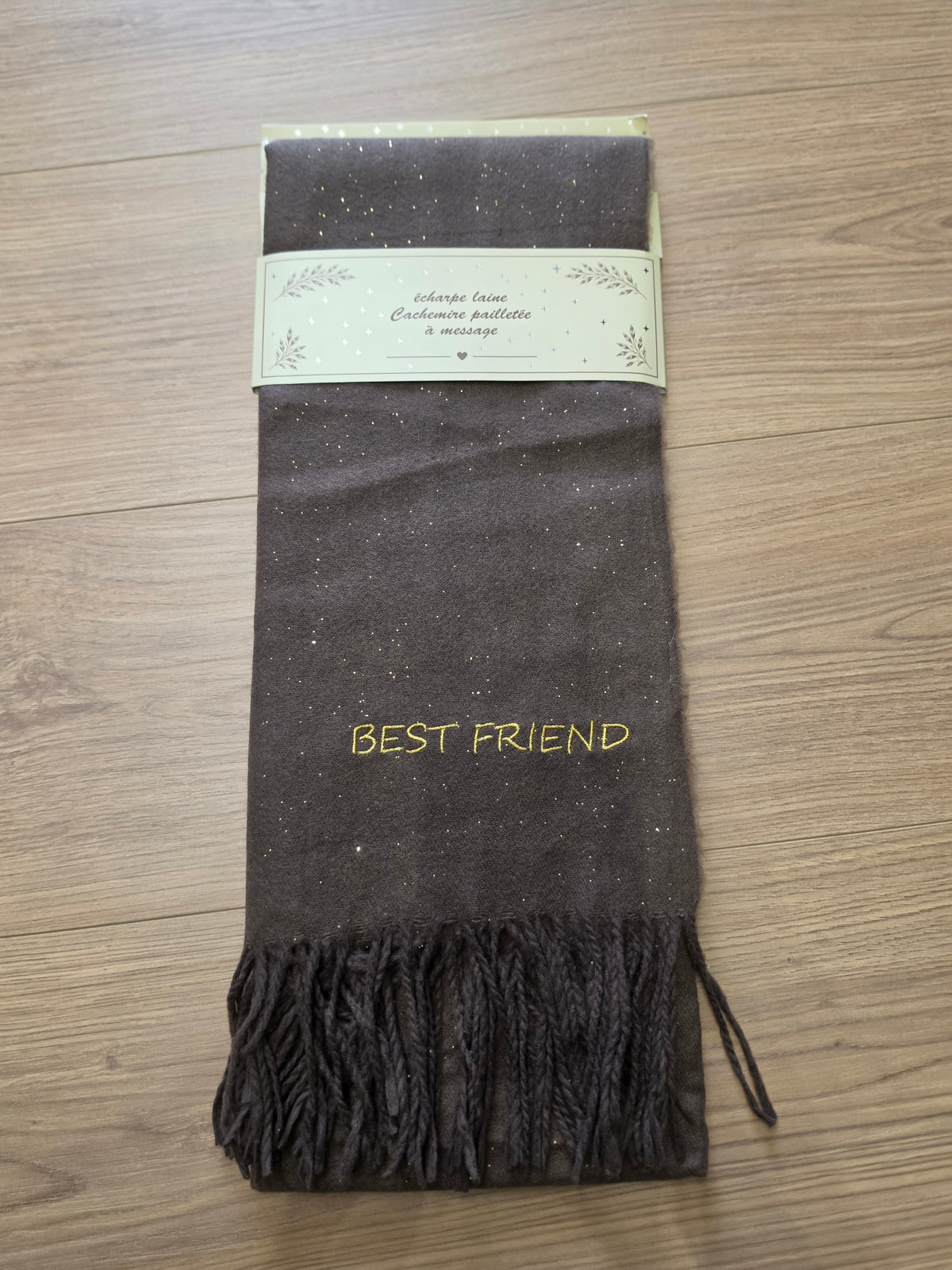 Écharpe Best Friend. Brun foncé