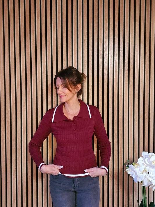 Pull fin avec col. Bordeaux