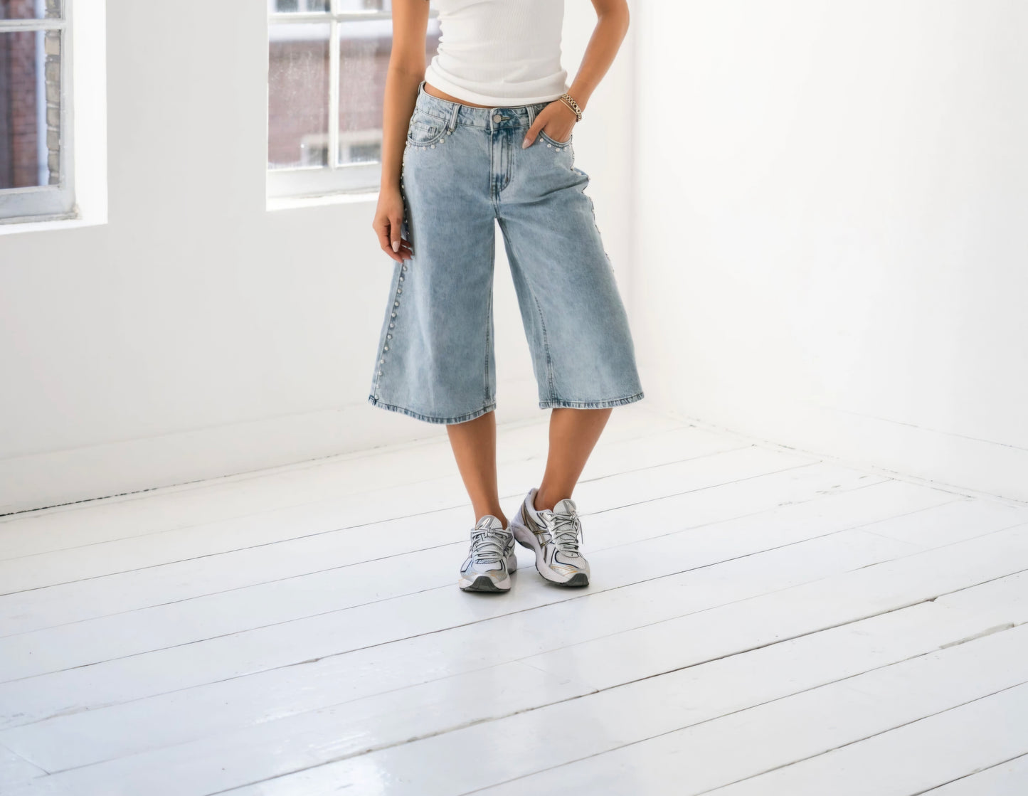 Short bermuda avec clous
