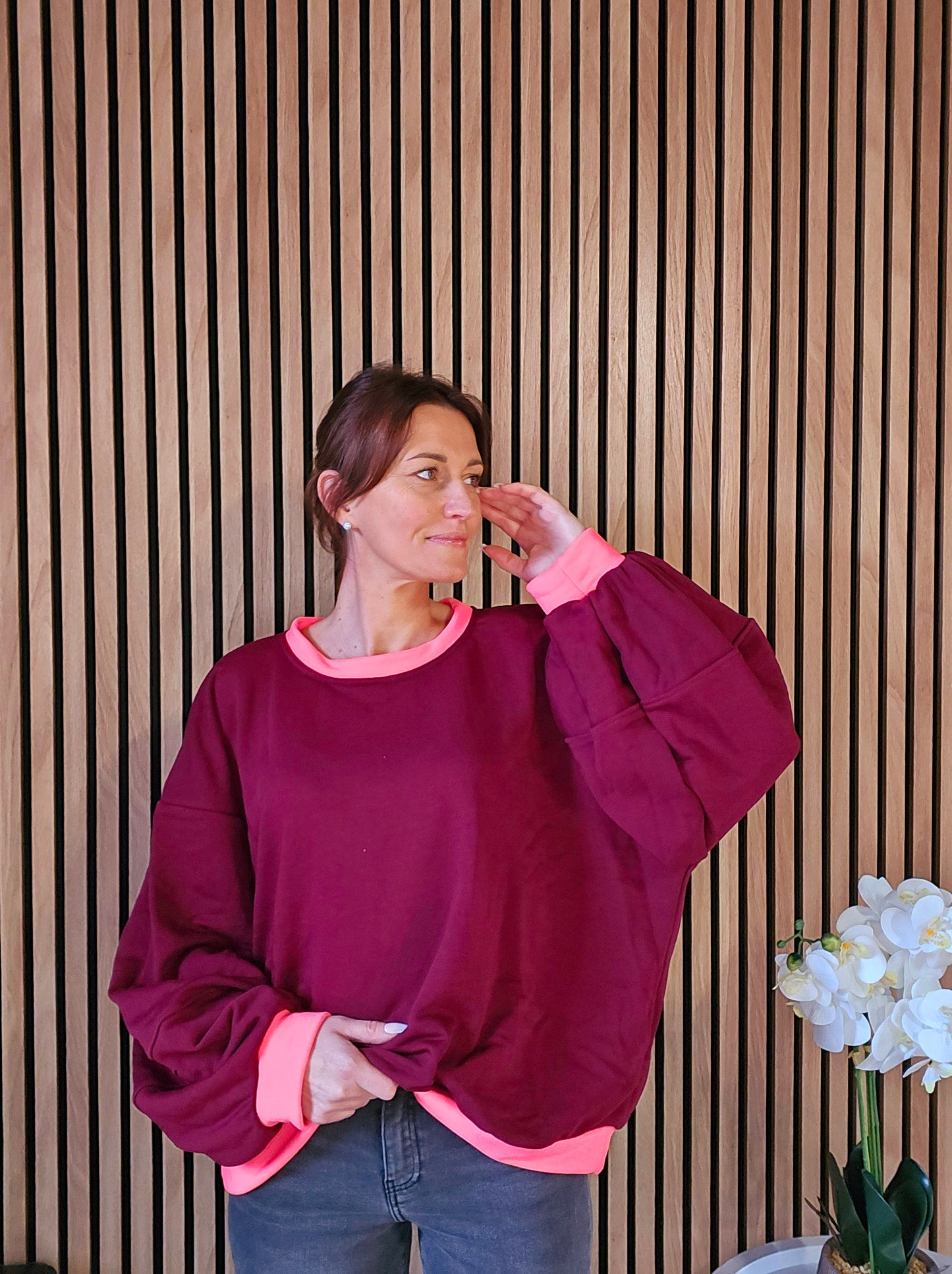 Sweat bicolore. Bordeaux et rose fluo