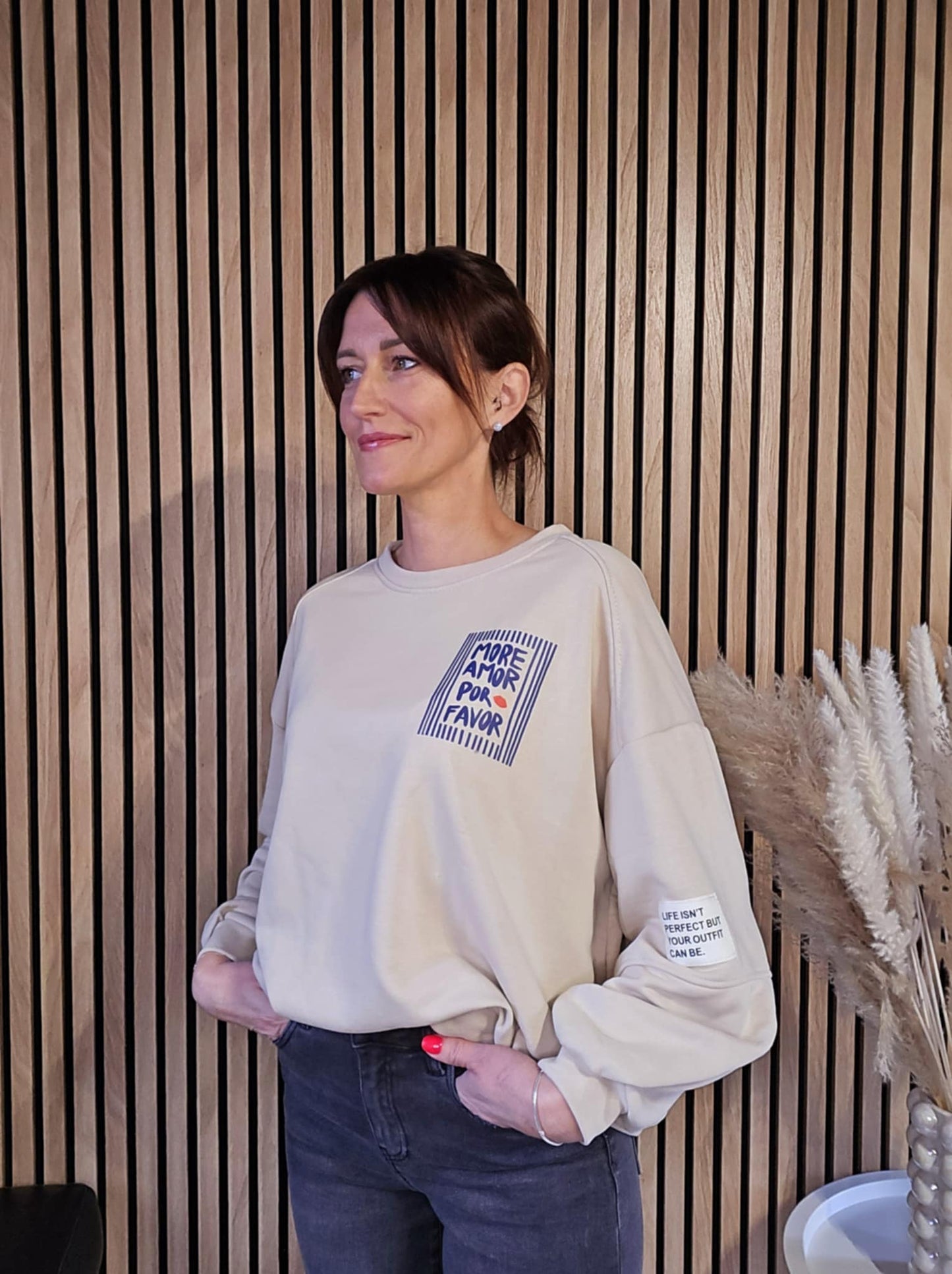 Sweat « More Amor Por Favor ». Beige