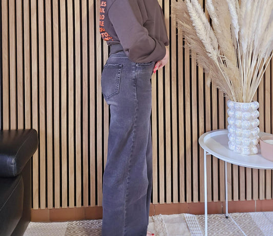 Jeans TOXIK3 large. Noir délavé