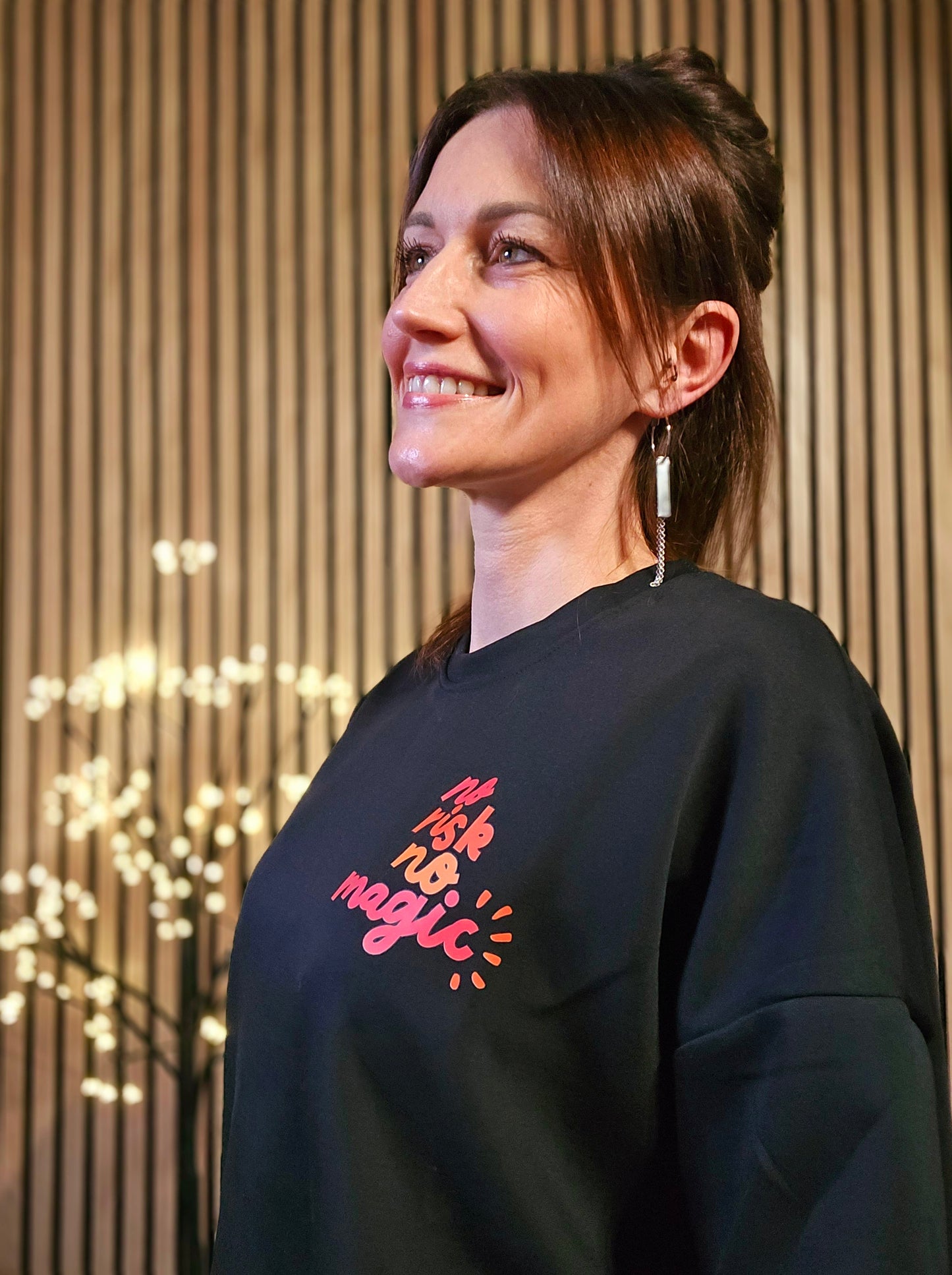 Sweat " No risk no magic". Noir