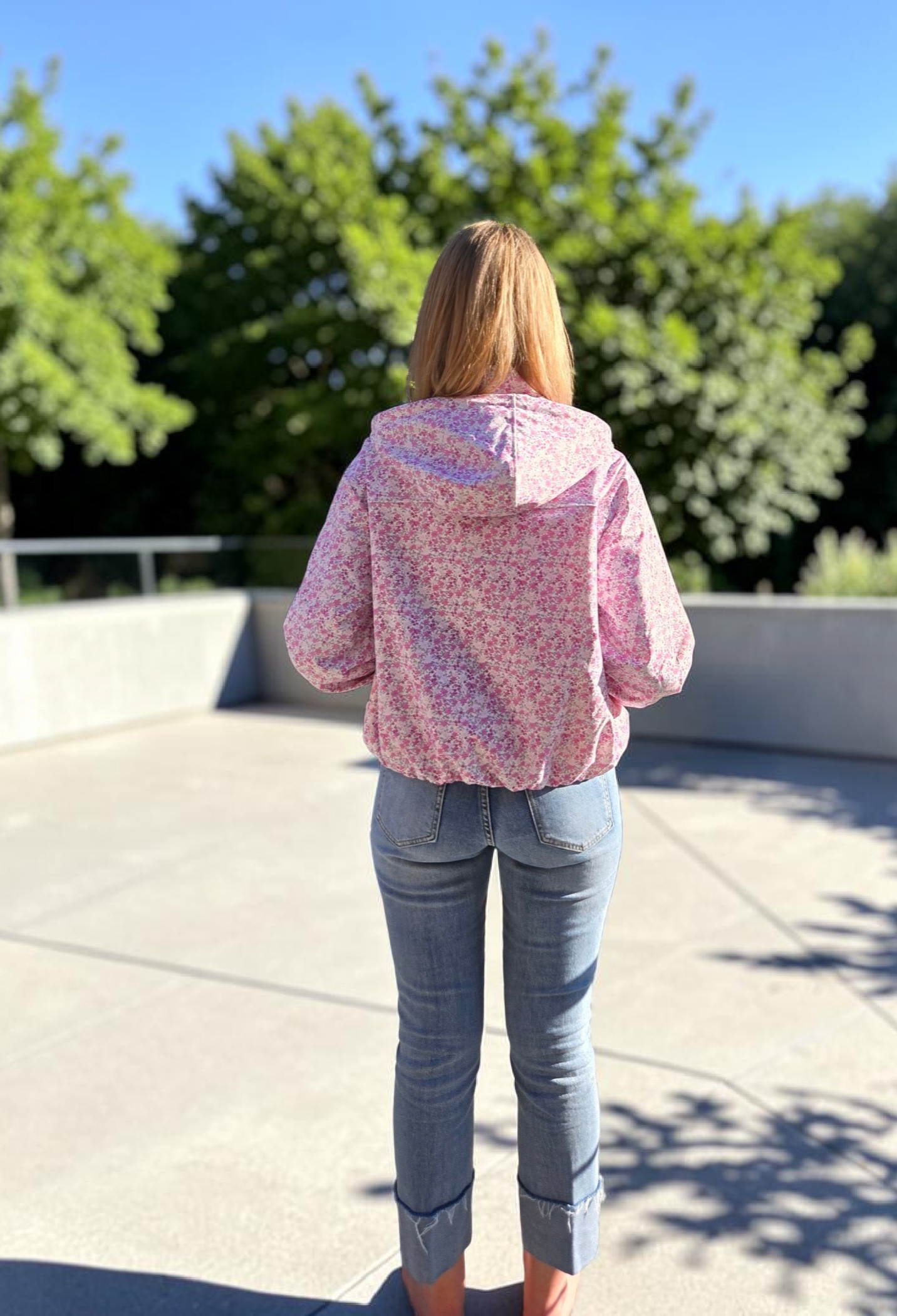 🌸 Veste légère fleurie – fraîcheur & confort