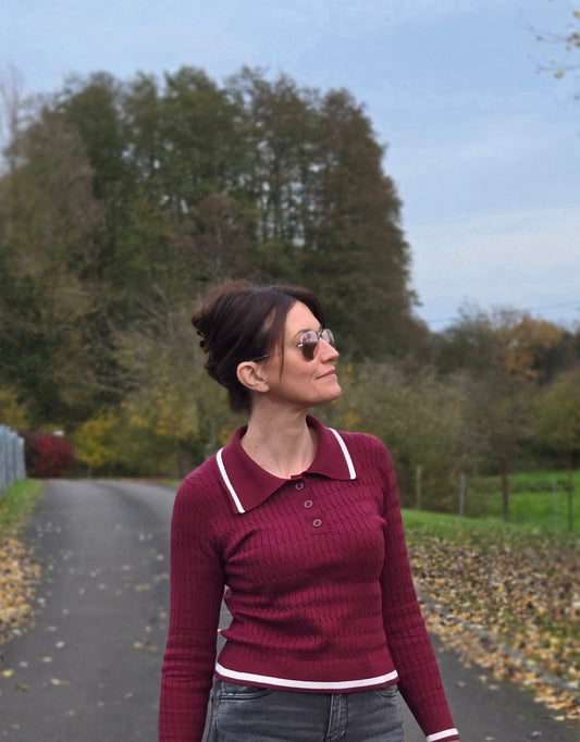 Pull fin avec col. Bordeaux