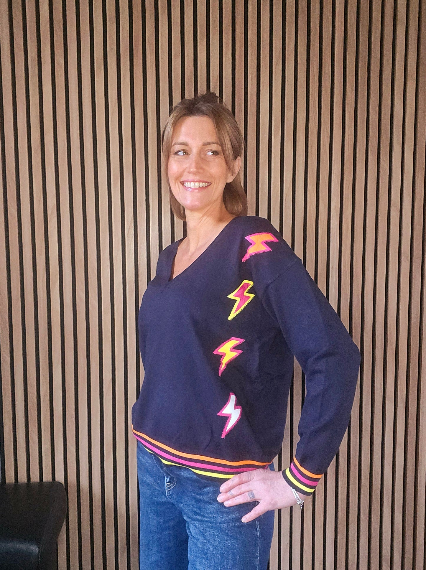 Pull col v éclairs Flash bleu marine