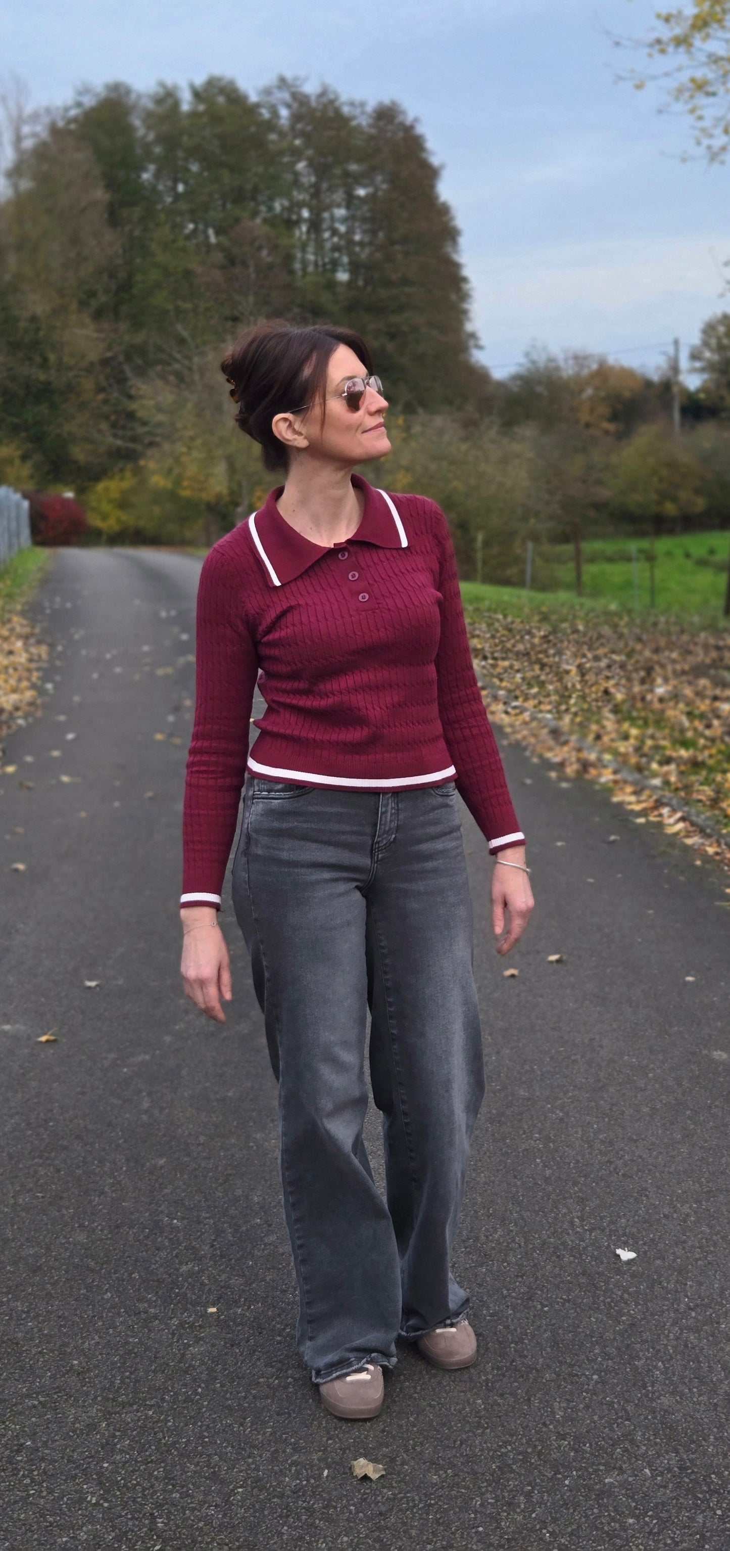 Pull fin avec col. Bordeaux