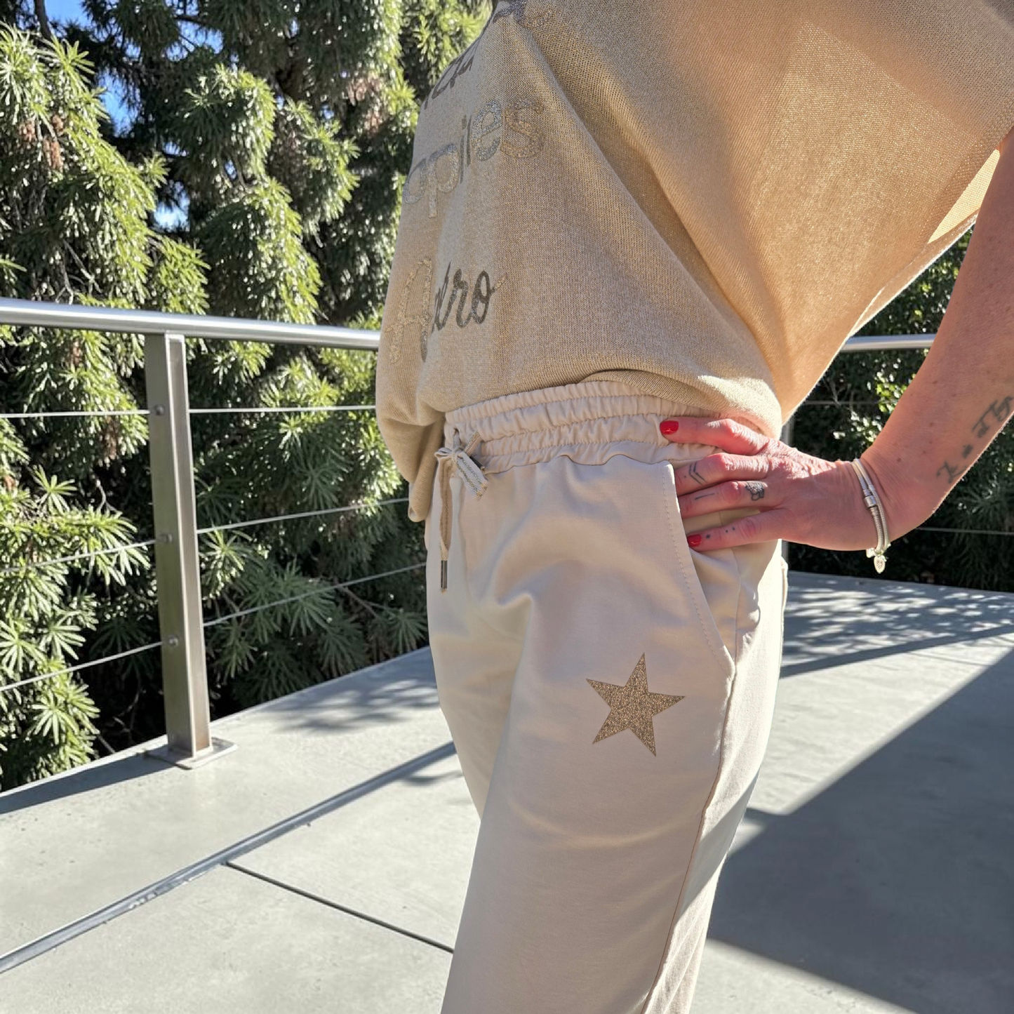 Pantalon fluide taille élastique. Élégance et confort au quotidien ✨️