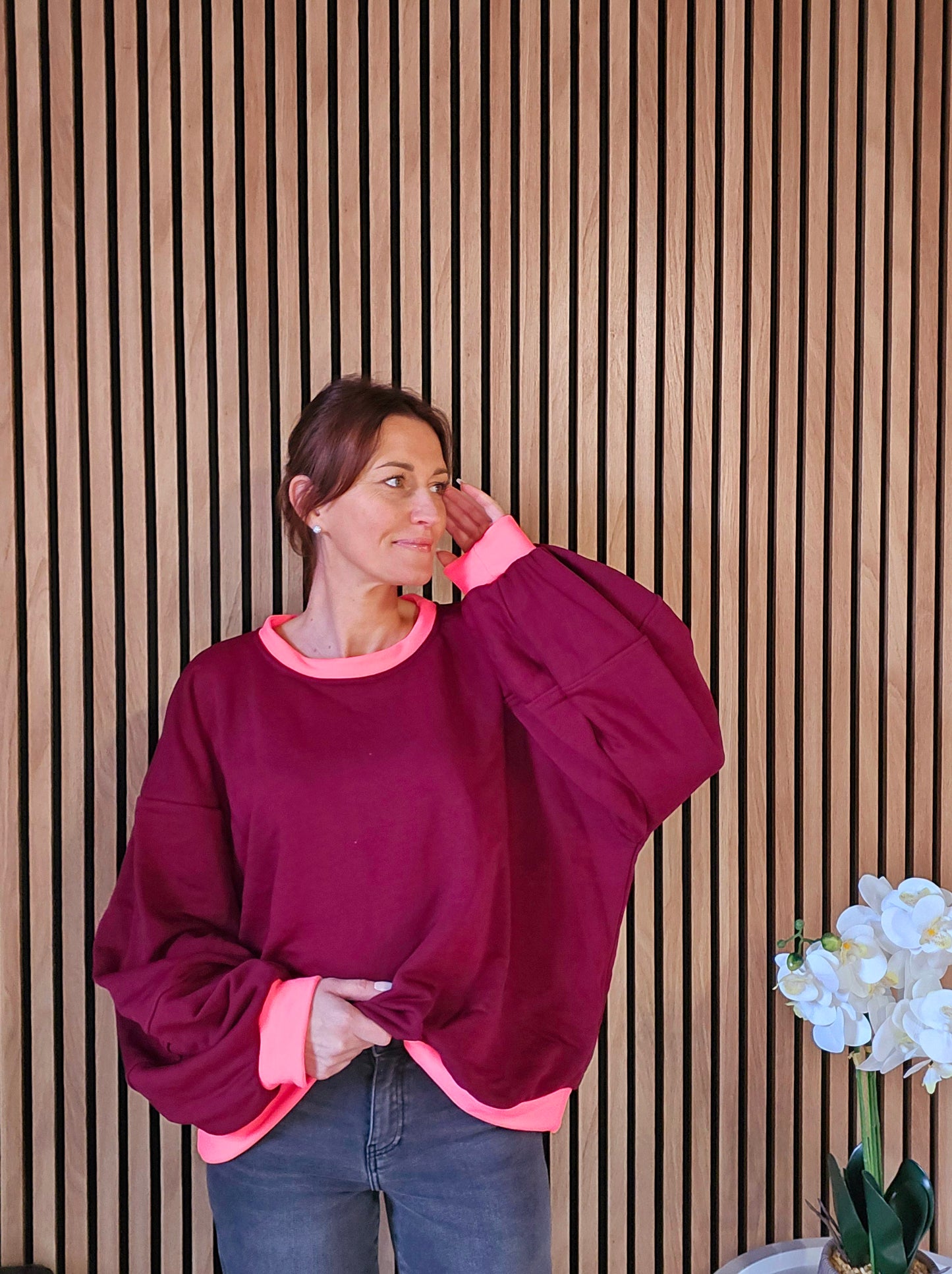 Sweat bicolore. Bordeaux et rose fluo