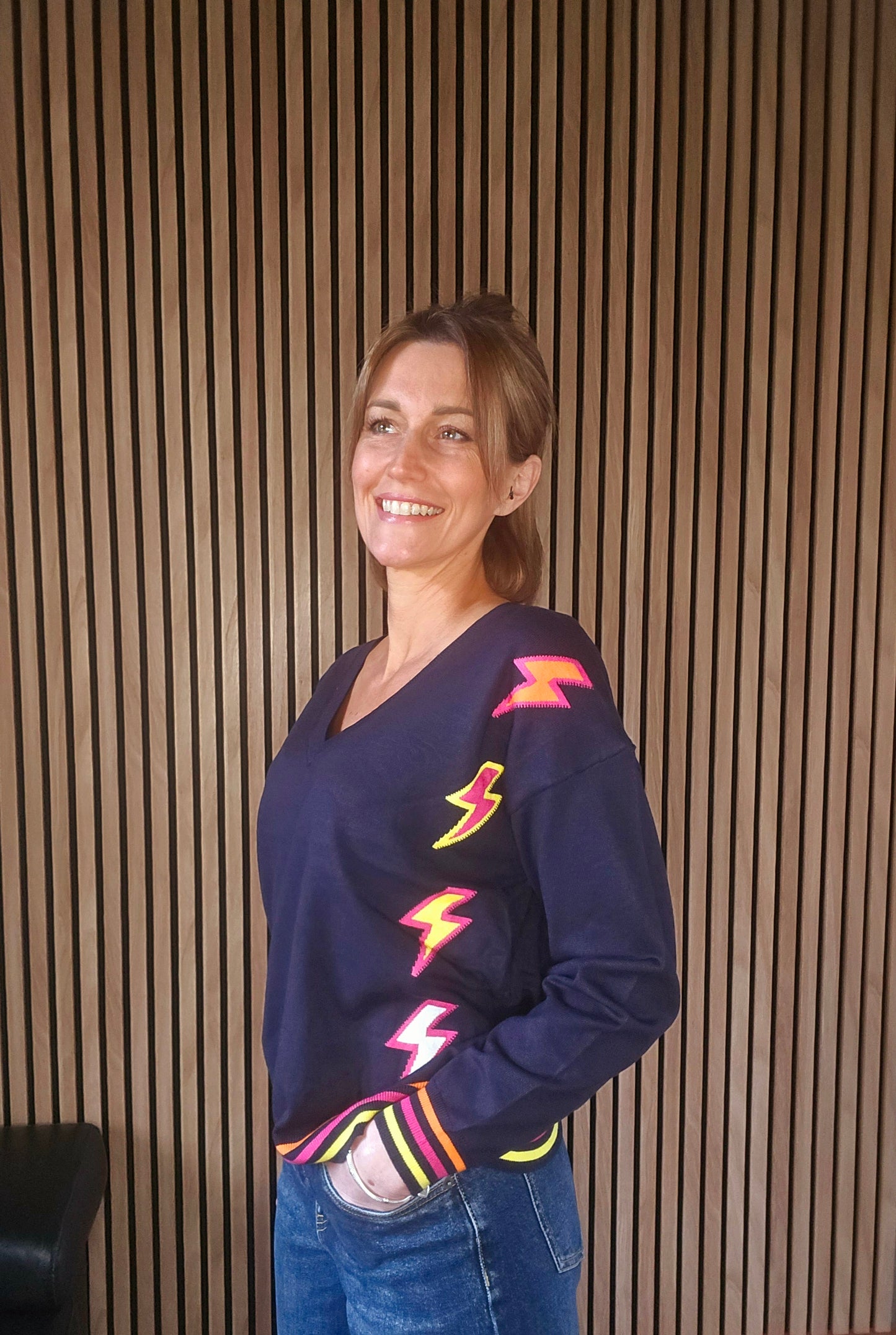 Pull col v éclairs Flash bleu marine