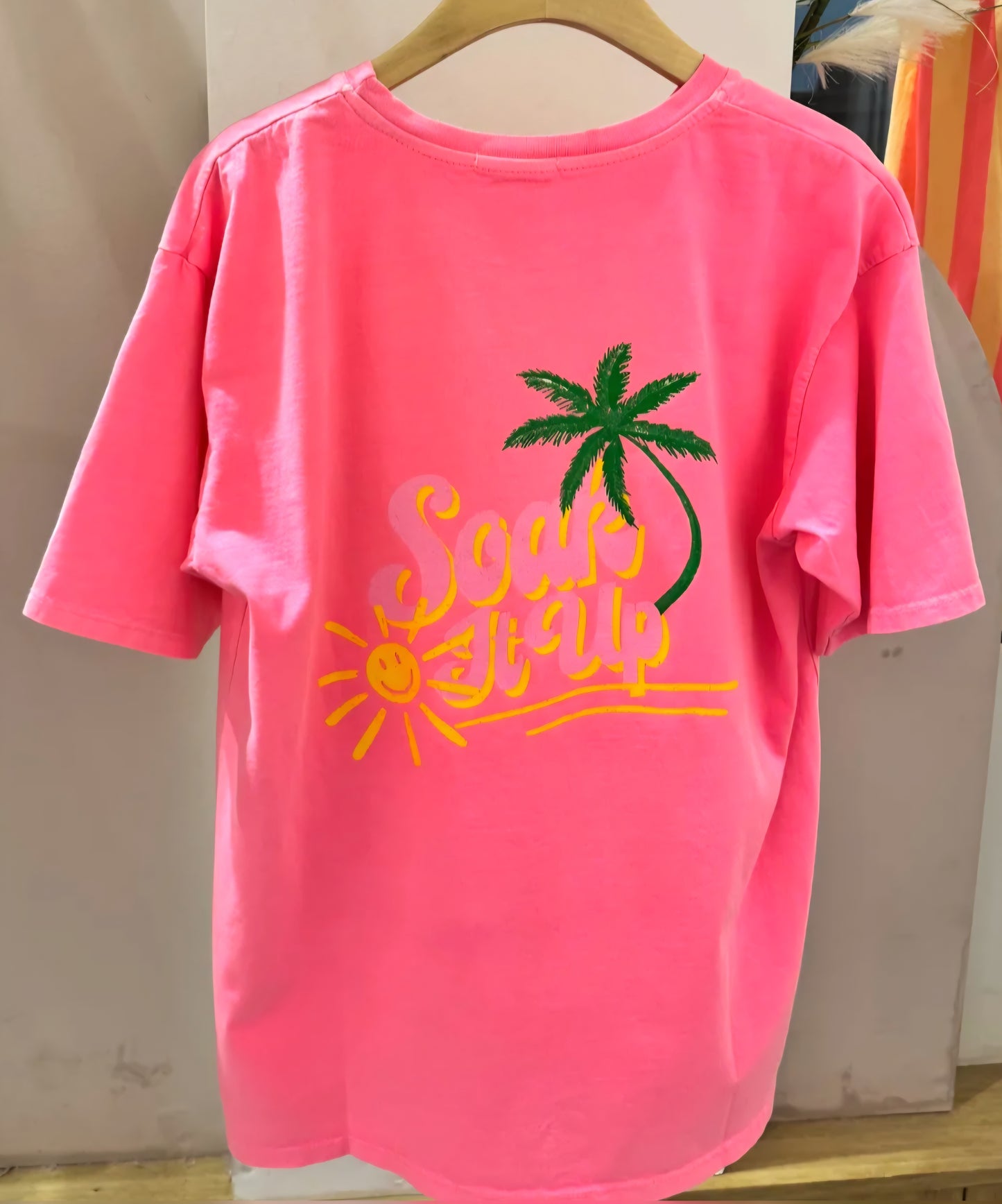 T-shirt "Soak It Up" fuschia fluo
