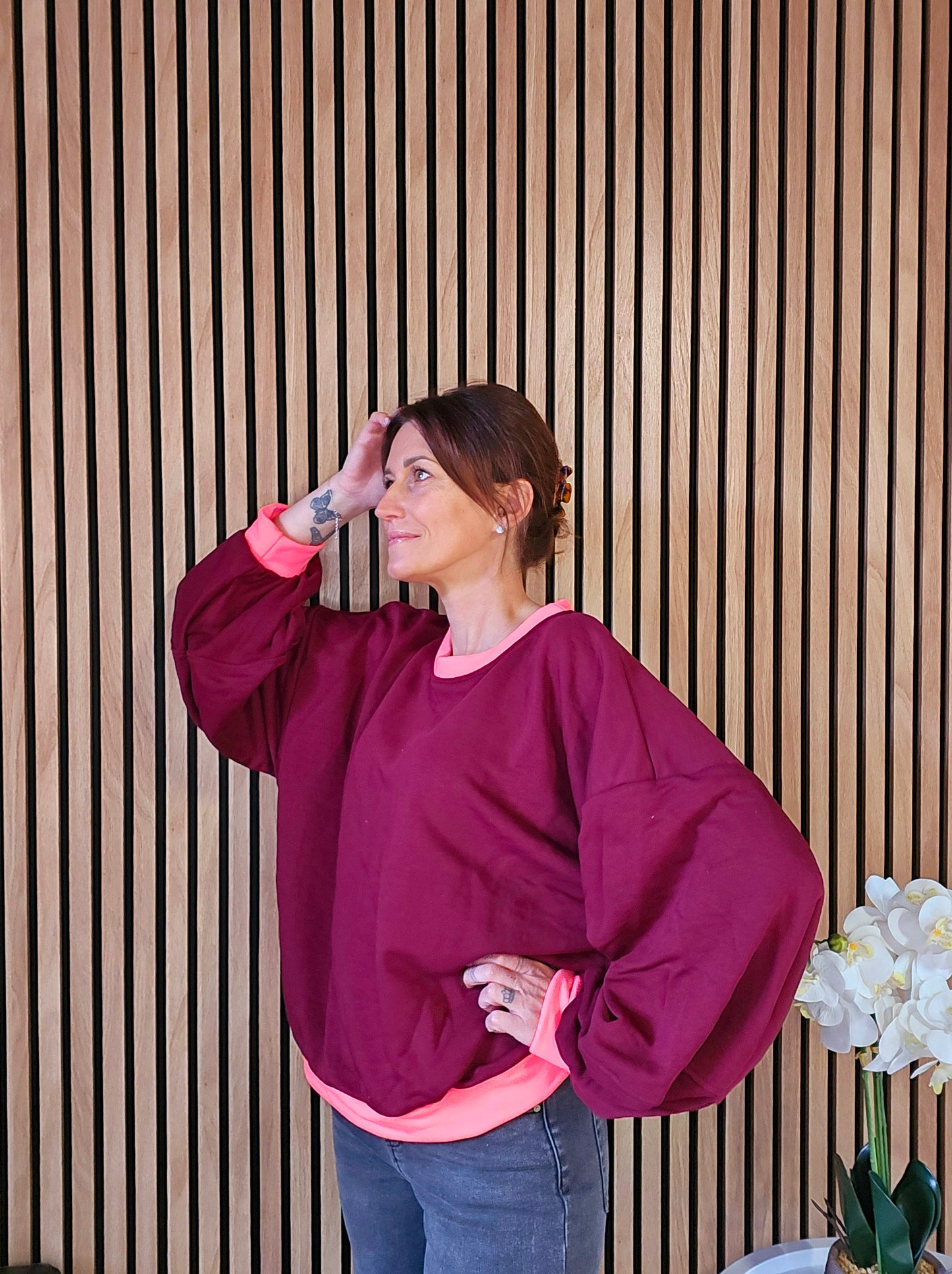 Sweat bicolore. Bordeaux et rose fluo