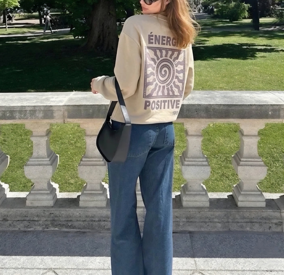 SWEAT À STRASS "ÉNERGIE POSITIVE" ULTRA DOUX ✨️Beige