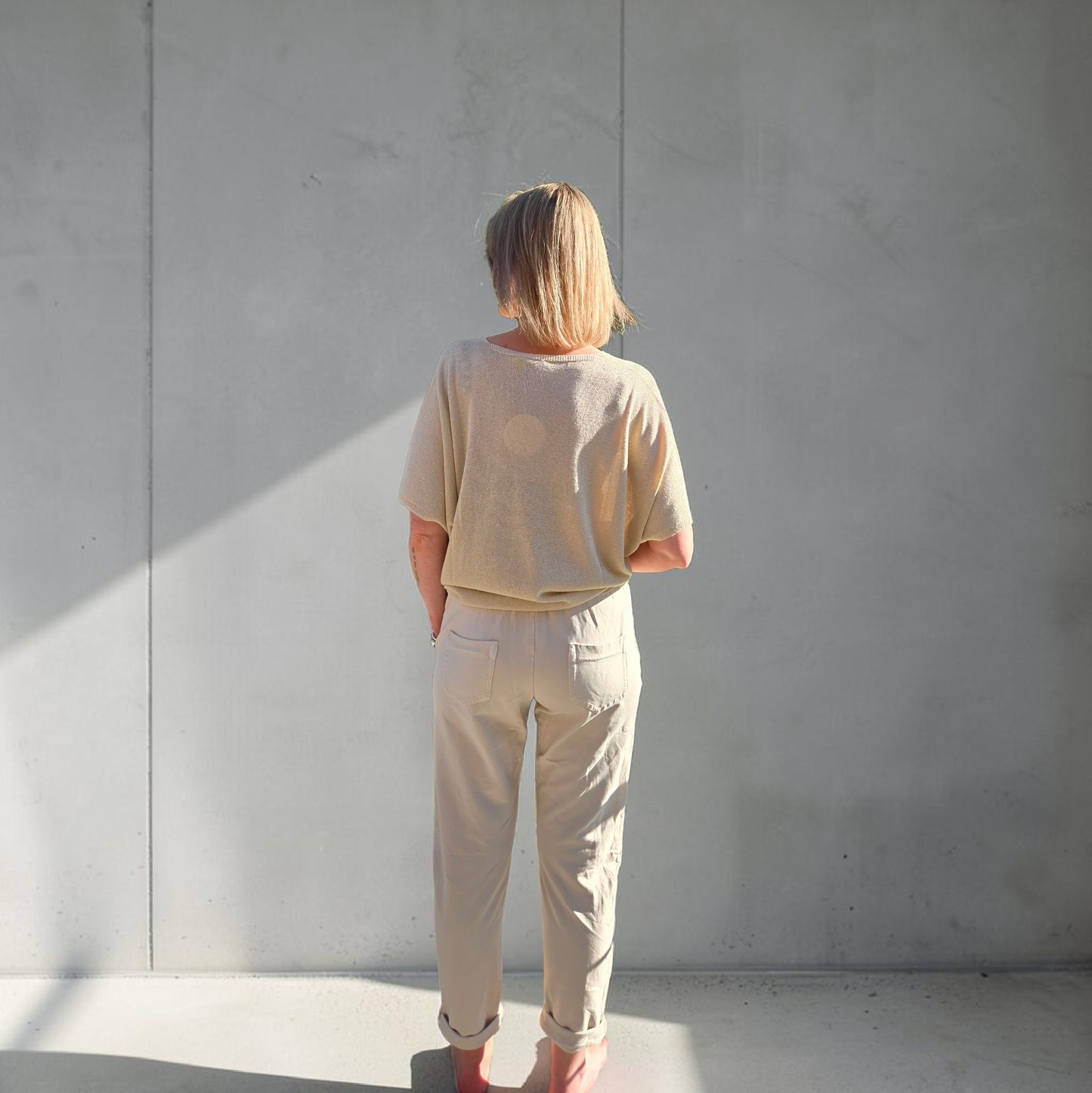 Pantalon fluide taille élastique. Élégance et confort au quotidien ✨️