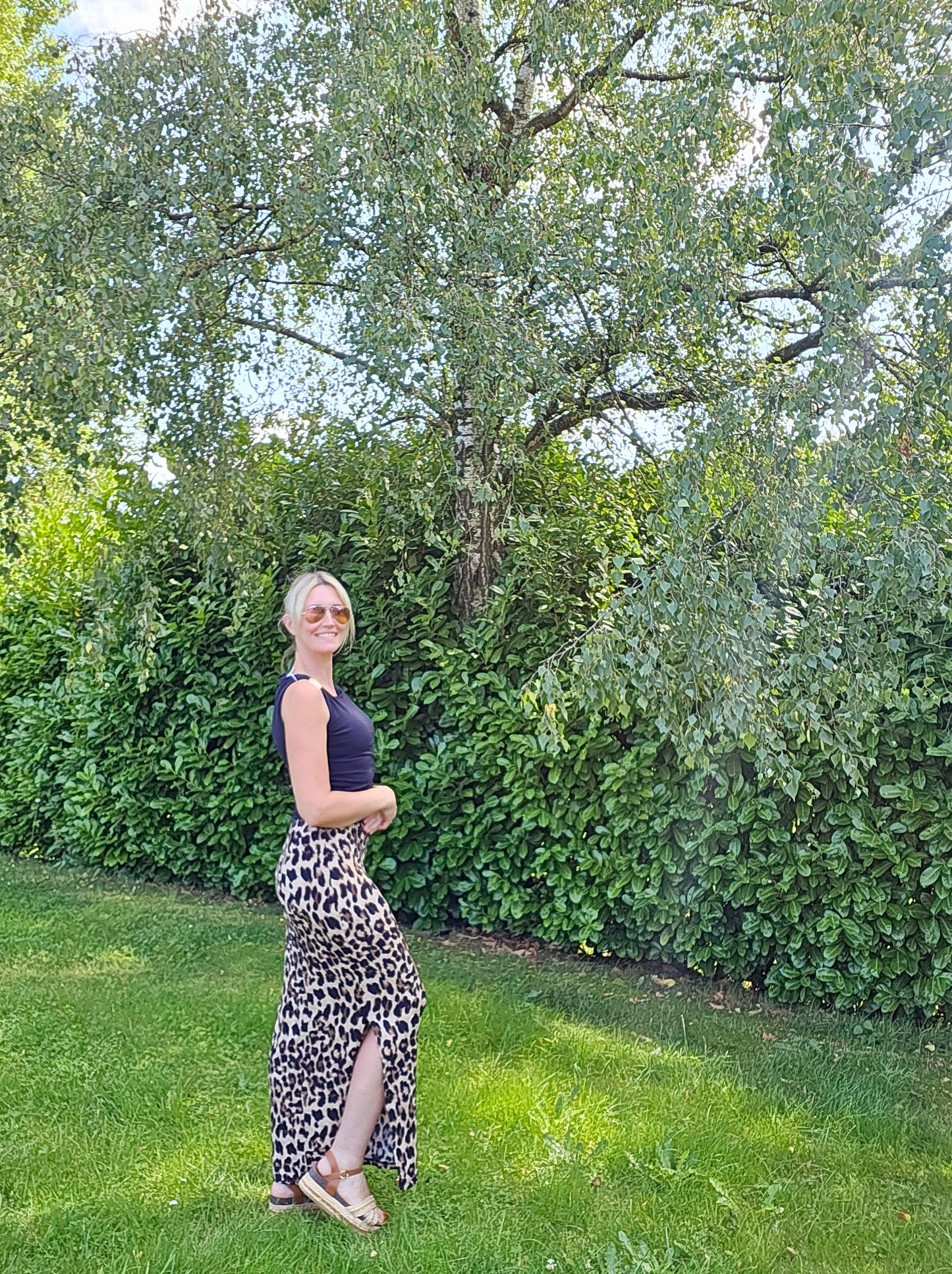 Débardeur avec détail épaule. Noir